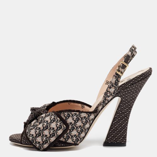 Fendi Brown/Beige Fabric FFreedom Slingback Sandals Size 39.5 - Fendi - Modalova