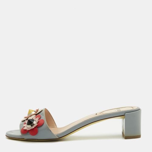 Fendi Grey Patent Leather Flowerland Slide Sandals Size 39 - Fendi - Modalova