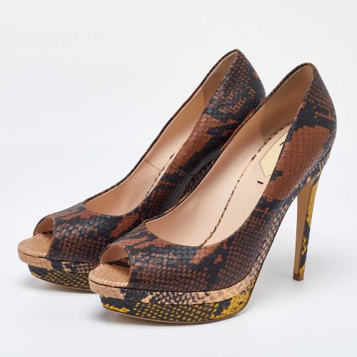 Python Embossed Leather Peep Toe Platform Pumps Size 40 - Fendi - Modalova