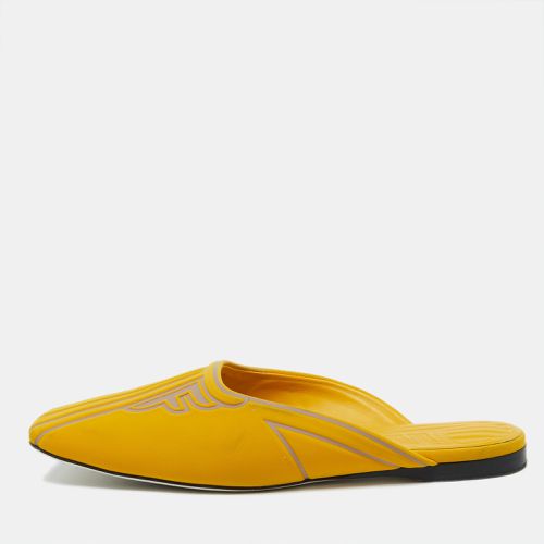 Fendi Yellow Neoprene FFreedom Mules Size 37 - Fendi - Modalova