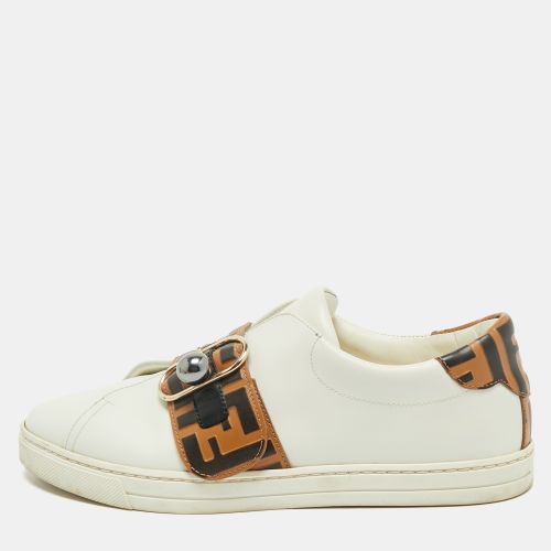 Fendi White/Brown Leather FF Buckle Strap Pearland Slip On Sneakers Size 40 - Fendi - Modalova