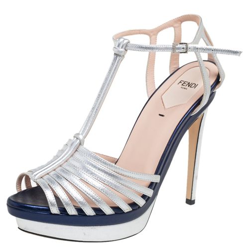 Fendi Metallic Silver Leather T- Strap Platform Sandals Size 38 - Fendi - Modalova