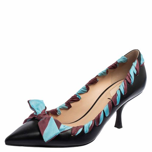 Fendi Black Leather And Woven Fabric Bow Pointed-Toe Pumps Size 38 - Fendi - Modalova