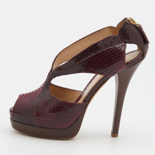 Fendi Burgundy Python Embossed Leather Strappy Peep Toe Platform Sandals Size 40 - Fendi - Modalova