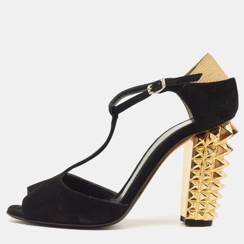 Fendi Black/Gold Suede And Embossed Leather Studded Heel T-Strap Sandals Size 38 - Fendi - Modalova