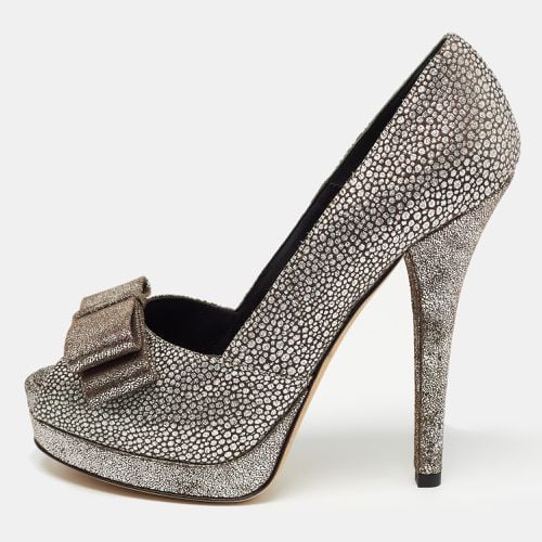 Fendi Silver/Grey Brocade Fabric and Suede Bow Open Toe Platform Pumps Size 40 - Fendi - Modalova