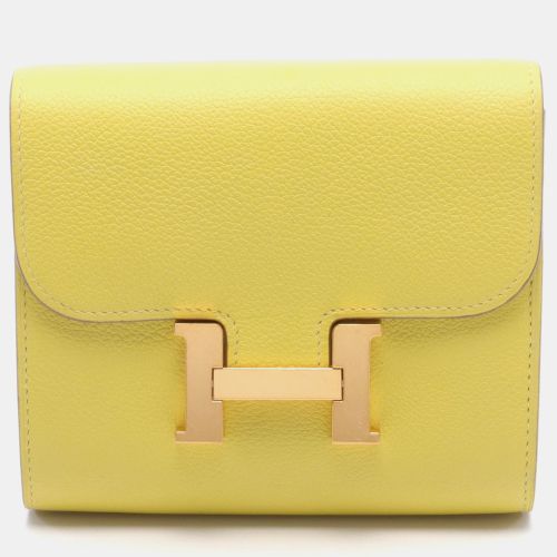 Hermes Constance Compact Bifold Wallet Yellow - Hermes - Modalova