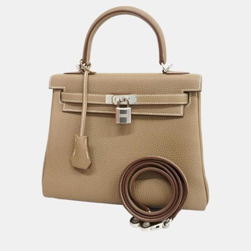 Hermes Etoupe Togo Kelly 25 B Engraved Ladies Handbag - Hermes - Modalova