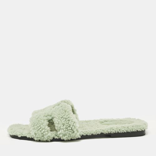 Hermes Mint Green Shearling Fur Oran Flat Slide Sandals Size 38.5 - Hermes - Modalova