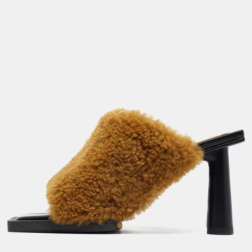 Jacquemus Brown Fur Slide Sandals Size 35 - Jacquemus - Modalova