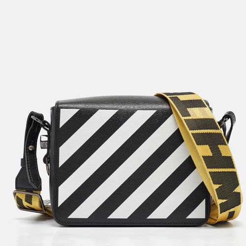 Off-White Black/White Diagonal Print Leather Binder Clip Crossbody Bag - Off-White - Modalova