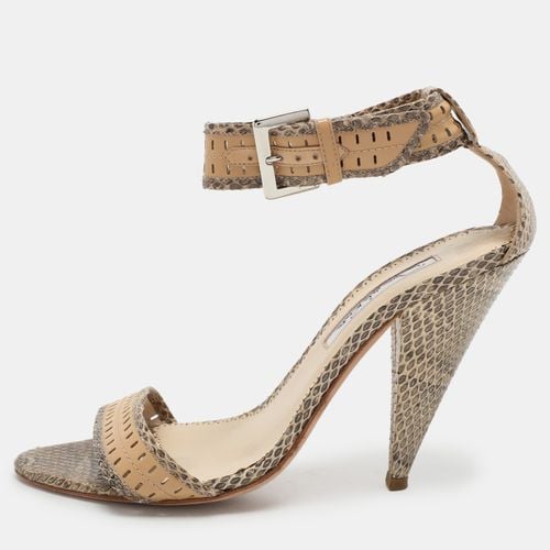 Oscar de la Renta Beige/Brown Snakeskin Ankle Strap Sandals Size 37.5 - Oscar de la Renta - Modalova