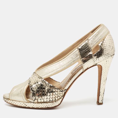 Oscar de la Renta Gold Embossed Snakeskin and Leather Peep-Toe Pumps Size 37.5 - Oscar de la Renta - Modalova