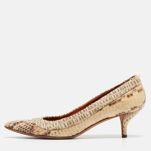 Oscar de la Renta Beige Water Snake And Raffia Pointed Toe Pumps Size 37 - Oscar de la Renta - Modalova