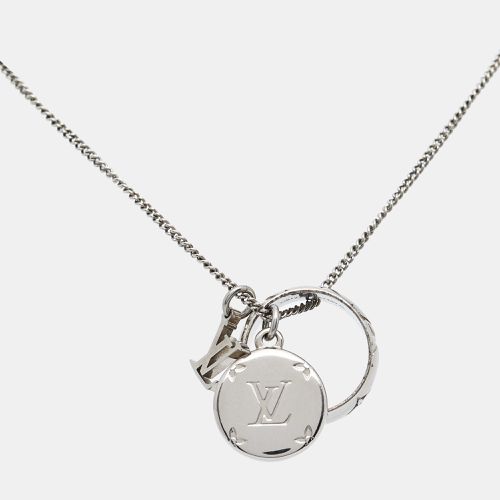 Louis Vuitton Monogram Ring Pendant Silver Tone Charms Necklace - Louis Vuitton - Modalova