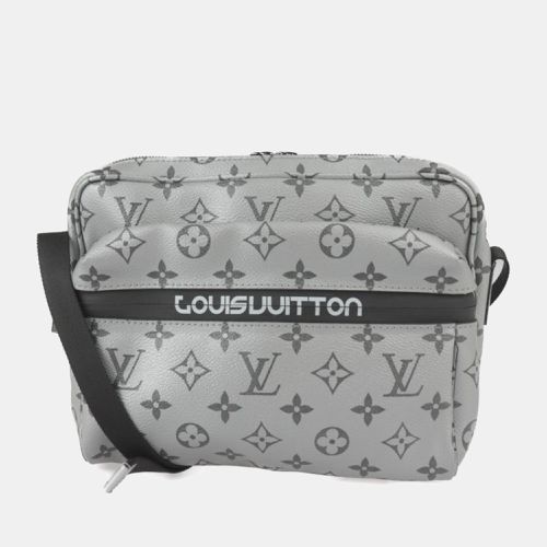 Louis Vuitton Grey Monogram Canvas Outdoor Messenger Bag - Louis Vuitton - Modalova