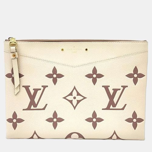 Louis Vuitton Beige Empreinte Monogram Giant Logo Pouch - Louis Vuitton - Modalova