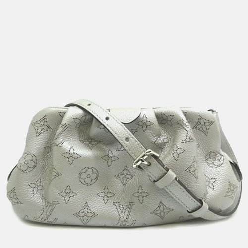 Louis Vuitton Grey Mahina Leather Scala Shoulder Bag - Louis Vuitton - Modalova