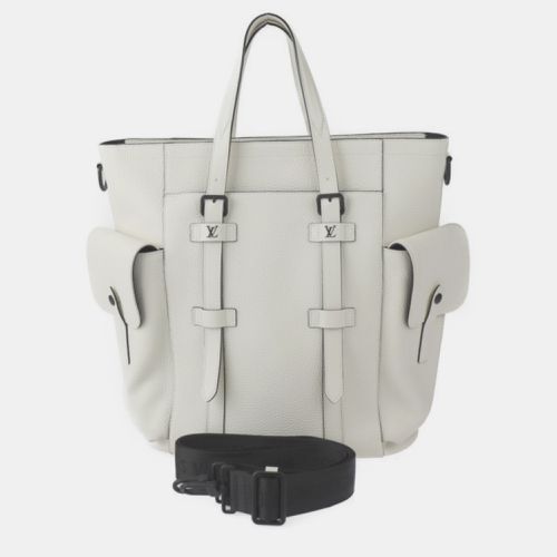 Louis Vuitton White Taurillon leather Christopher Tote Bag - Louis Vuitton - Modalova