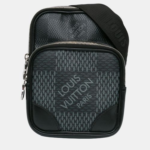 Louis Vuitton Black Damier Graphite Canvas 3D Amazone Sling Bag - Louis Vuitton - Modalova