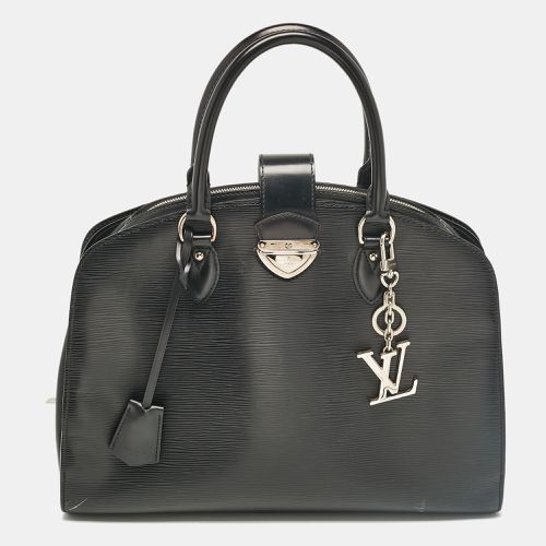 Louis Vuitton Black Epi Leather Pont Neuf GM Bag - Louis Vuitton - Modalova