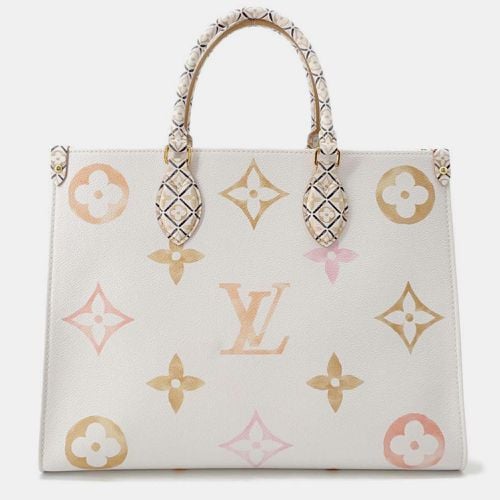 Louis Vuitton White/Beige Monogram LV by the Pool Onthego MM Bag - Louis Vuitton - Modalova