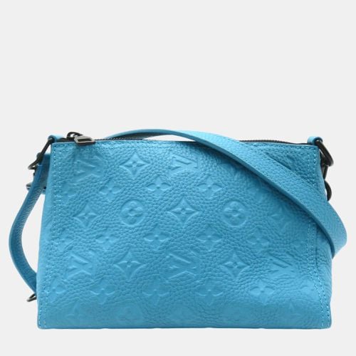 Louis Vuitton Leather Taurillon Blue Triangle Shoulder Bag - Louis Vuitton - Modalova