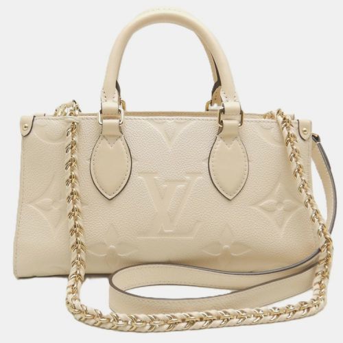 Louis Vuitton Creme Monogram Empreinte On the Go EW Handbag - Louis Vuitton - Modalova