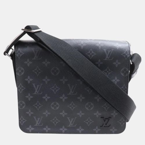 Louis Vuitton Monogram Eclipse Black District PM Shoulder Bag - Louis Vuitton - Modalova