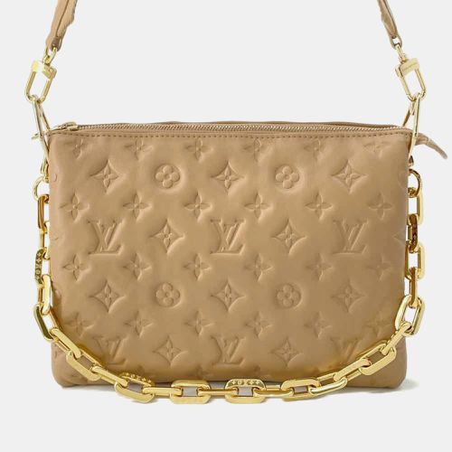 Louis Vuitton Camel Lambskin Monogram pattern Coussin Bag Size Pm - Louis Vuitton - Modalova