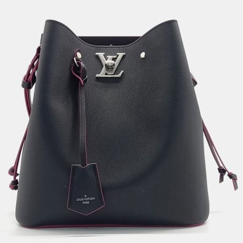 Louis Vuitton Black Leather Lock Me Bucket Bag - Louis Vuitton - Modalova