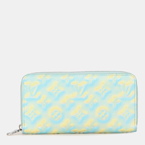 Louis Vuitton Blue Monogram Empreinte Summer Stardust Zippy Wallet - Louis Vuitton - Modalova