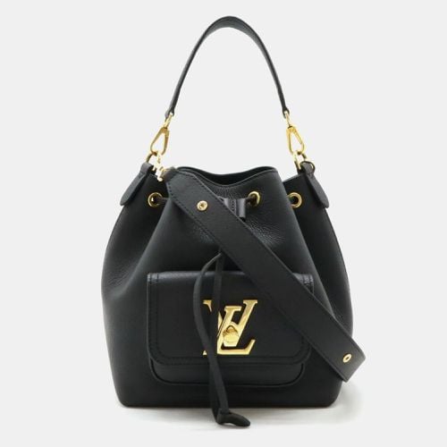 Louis Vuitton Leather Noir Black Lockme Bucket Nv Shoulder Bag - Louis Vuitton - Modalova