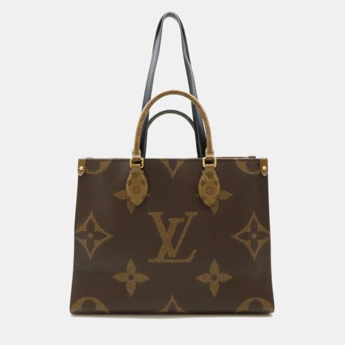 Canvas Monogram Giant OnTheGo MM Tote Bag - Louis Vuitton - Modalova