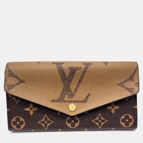 Sarah Giant Monogram Reverse Monogram Canvas Bi-Fold Bag - Louis Vuitton - Modalova