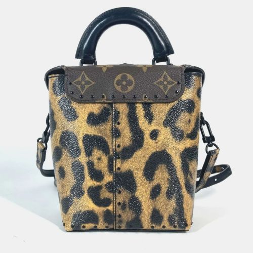 Monogram Reverse Leopard Camera Box Brown Monogram Canvas Shoulder Bag - Louis Vuitton - Modalova