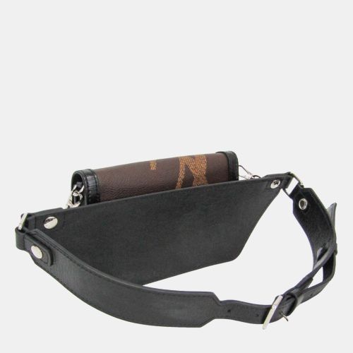 Dauphine Monogram Giant Reverse Canvas Sling Bag - Louis Vuitton - Modalova