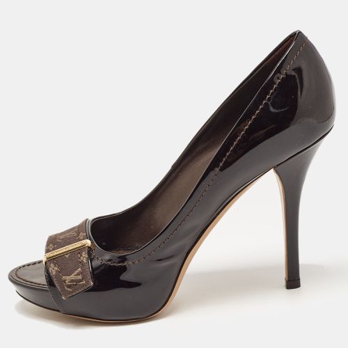 Dark Patent Leather Open Toe Pumps Size 37.5 - Louis Vuitton - Modalova