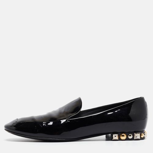 Louis Vuitton Black Patent Leather Studded Smoking Slipper Size 36.5 - Louis Vuitton - Modalova