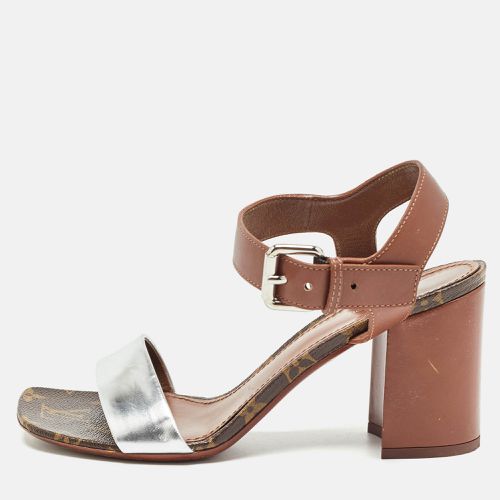 Louis Vuitton Silver/Brown Leather Bloom Ankle Strap Sandals Size 38.5 - Louis Vuitton - Modalova