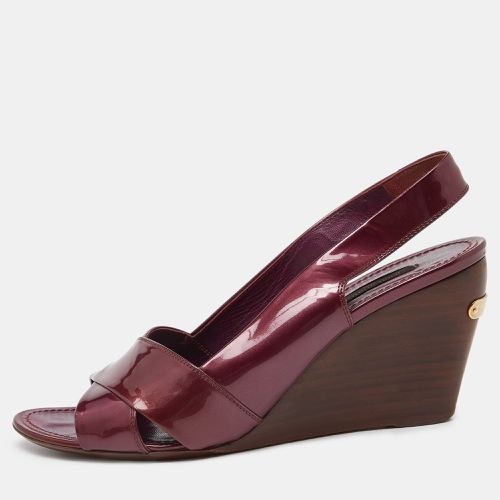 Louis Vuitton Burgundy Patent Leather Wedge Slingback Sandals Size 40 - Louis Vuitton - Modalova