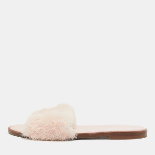 Louis Vuitton Pink Mink Fur Lock It Flat Slide Sandals Size 37 - Louis Vuitton - Modalova