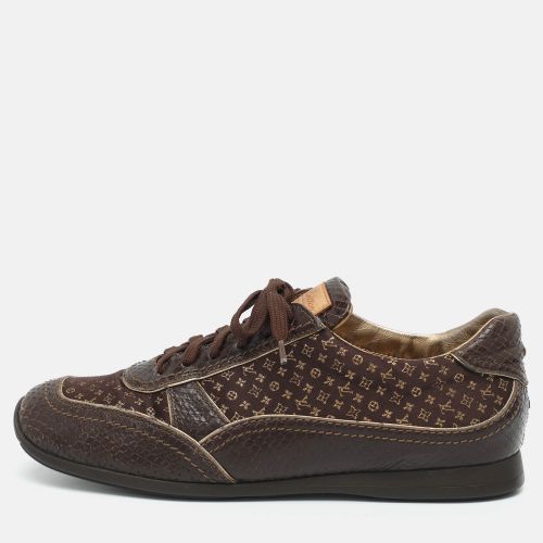 Size 39 Monogram Fabric and Embossed Python Leather Trim Low Top Sneakers - Louis Vuitton - Modalova