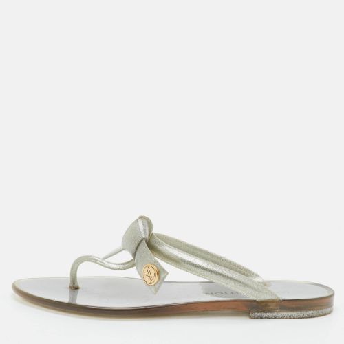 Size 36 Metallic Rubber Logo Bow Thong Flats - Louis Vuitton - Modalova