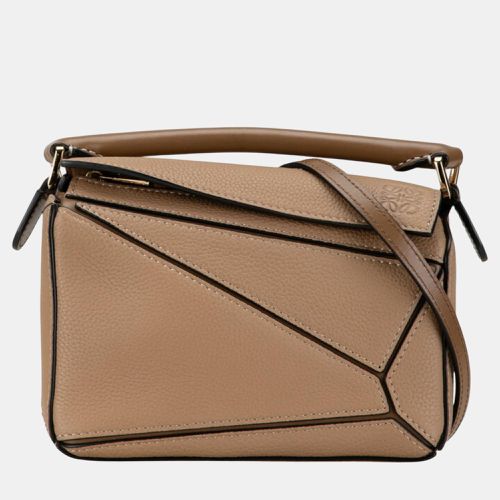 Loewe Greige Leather Anagram Shoulder Bag - Loewe - Modalova