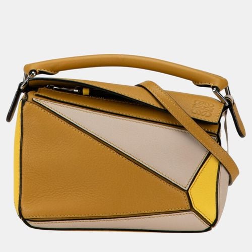 Loewe Yellow White Leather Anagram Puzzle Bag - Loewe - Modalova