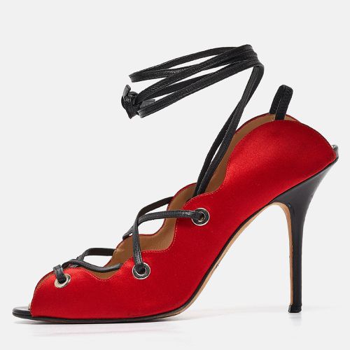 Manolo Blahnik Red/Black Satin and Leather Ankle Wrap Sandals Size 40 - Manolo Blahnik - Modalova