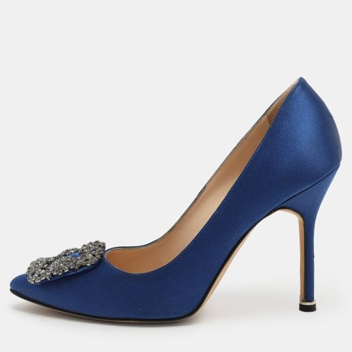 Manolo Blahnik Blue Satin Hangisi Embellished Pumps Size 36.5 - Manolo Blahnik - Modalova