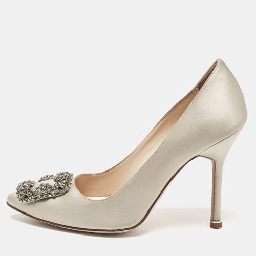 Satin Hangisi Pumps Size 36 - Manolo Blahnik - Modalova