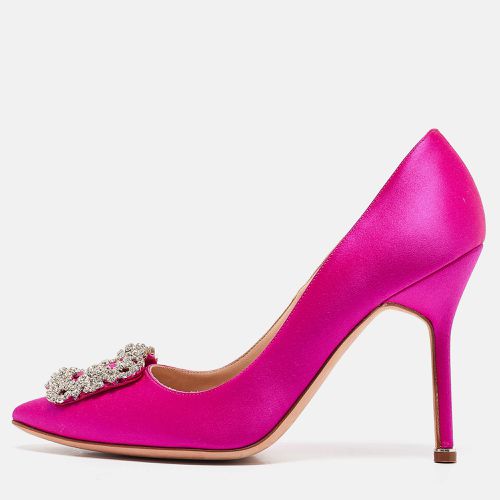 Manolo Blahnik Pink Satin Hangisi Pumps Size 38.5 - Manolo Blahnik - Modalova